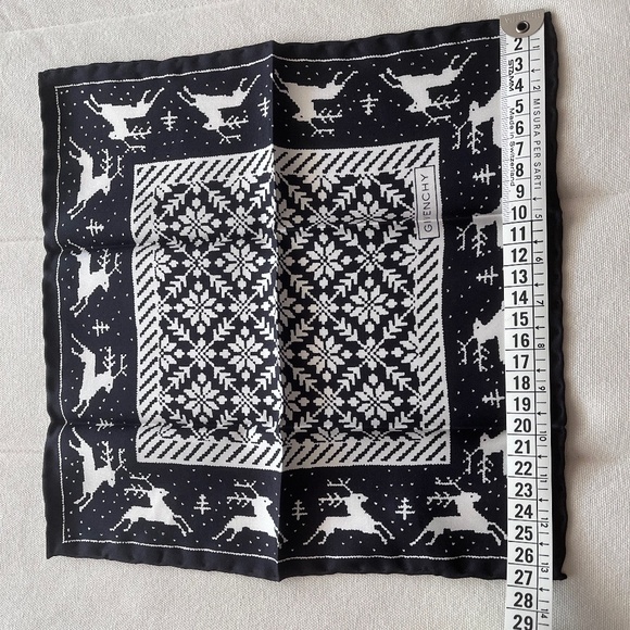 Givenchy silk handkerchief - New - Picture 5 of 6